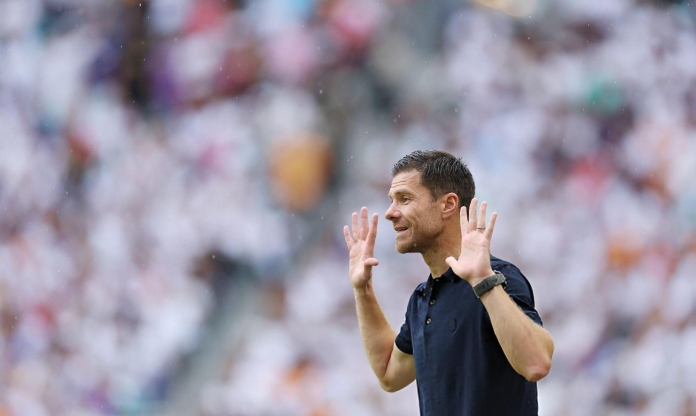 Giành quyền đi tiếp, Xabi Alonso đưa các học trò lên mây