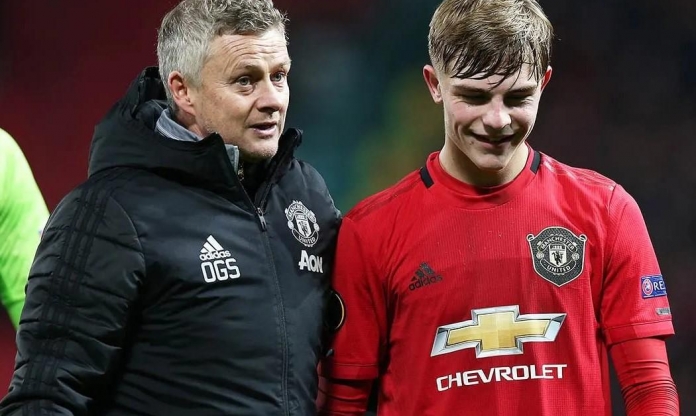 Dính vòng lao lý, cựu sao MU được Ole Gunnar Solskjaer cưu mang