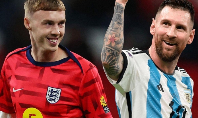 Cole Palmer san bằng kỷ lục vô tiền khoáng hậu của Messi