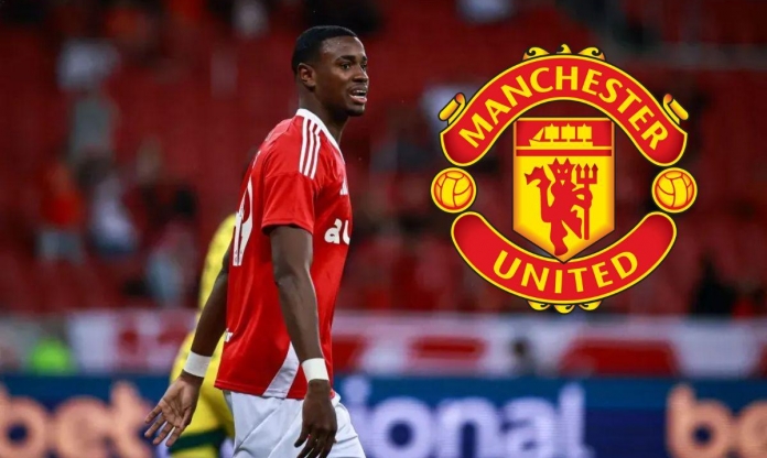 MU nhắm 'gã khổng lồ' tuổi teen từ Brazil