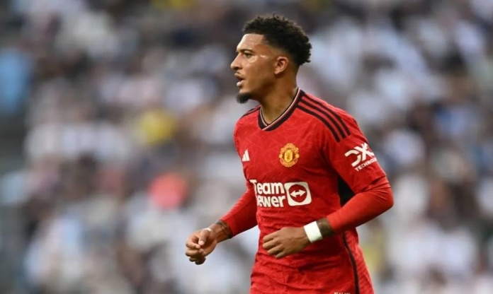 MU lỗ nặng với thương vụ bán Sancho