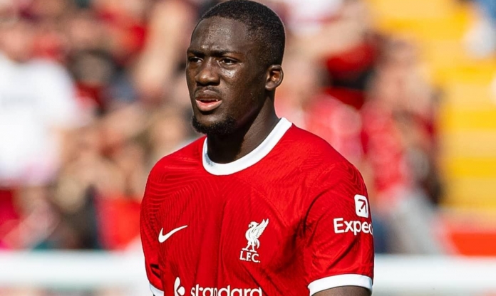 Lộ diện cầu thủ ‘rủ rê’ Konate gia nhập Real Madrid