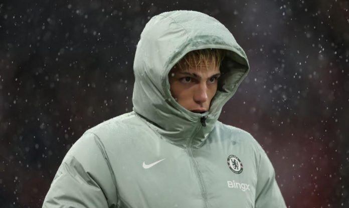 Vì sao Garnacho không được ra sân trước MU?