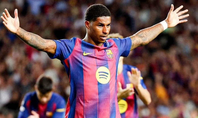 Rashford thăng hoa cùng cú đúp với Barca, sẵn sàng cho Siêu kinh điển