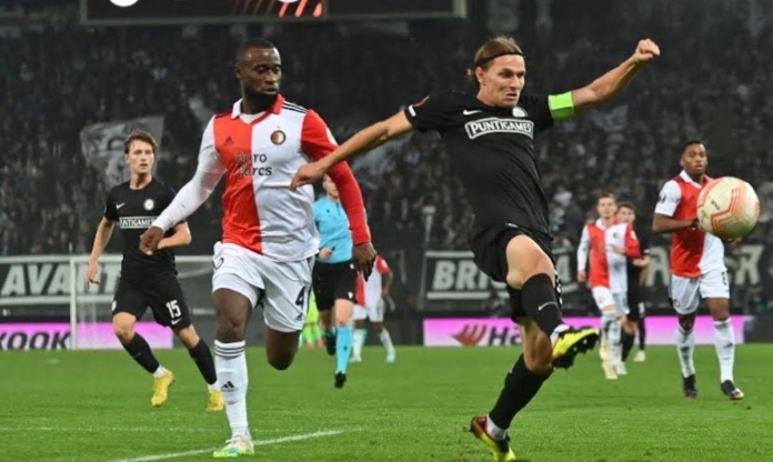 Nhận định Feyenoord vs Sturm Graz: Người khốn gặp kẻ khó