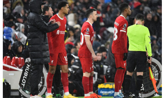 LIVERPOOL HẠ GỤC NEWCASTLE VÀ NHỮNG KỈ LỤC THÚ VỊ KHÁC SAU TRẬN CẦU TÂM ĐIỂM CỦA VÒNG 20 NGOẠI HẠNG ANH