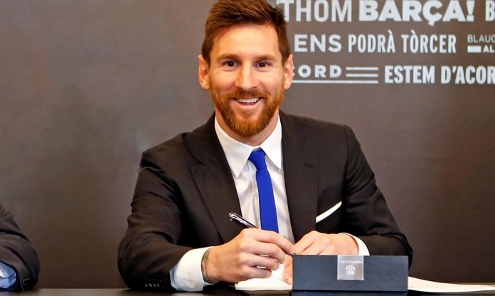 Chơi bài ngửa, Messi chốt điều khoản khó tin khoác áo 'gã khổng lồ'