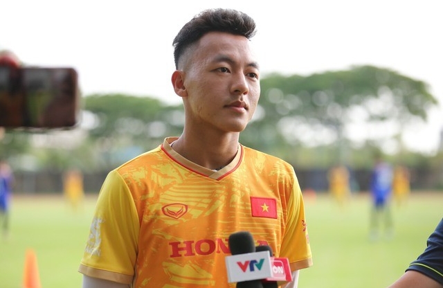 Tiền vệ U22 Việt Nam cảm thấy buồn về phản ứng của dư luận trước SEA Games