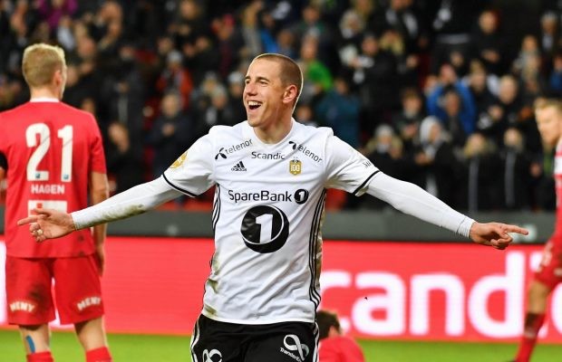 CLB Hà Nội mua ngoại binh khủng từng đối đầu Neymar, Mbappe