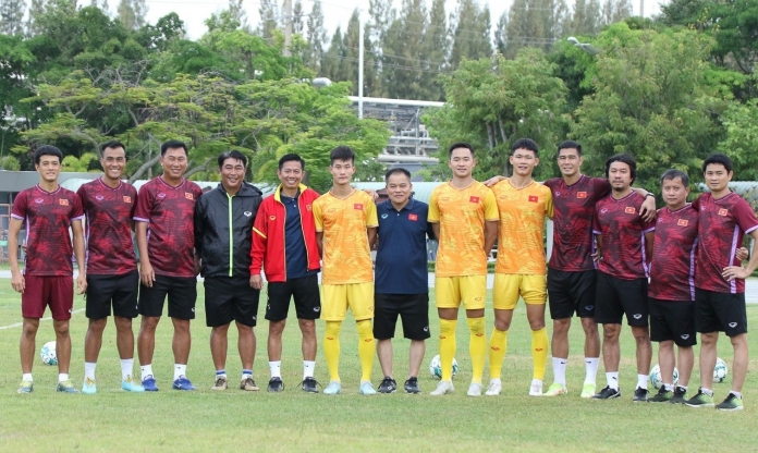 U23 Việt Nam loại 3 cầu thủ sát ngày đấu Lào tại giải AFF