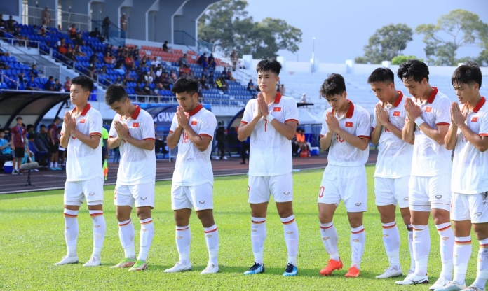 Xúc động hình ảnh ăn mừng của U23 Việt Nam trước Lào