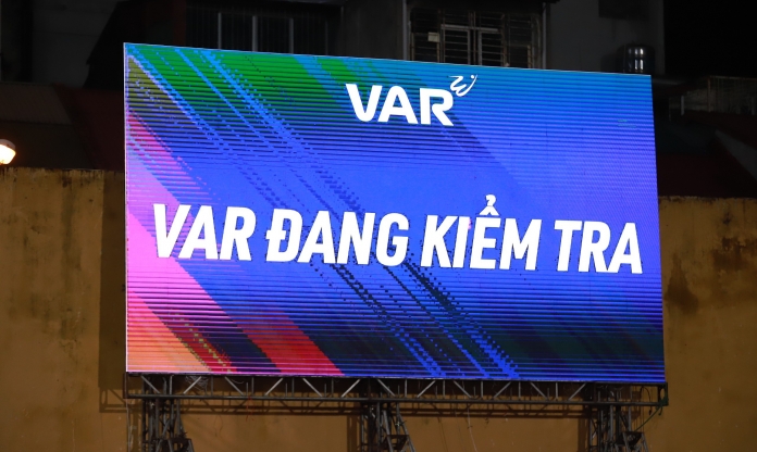 FIFA báo tin quan trọng về VAR ở vòng 3 V-League 2023/24
