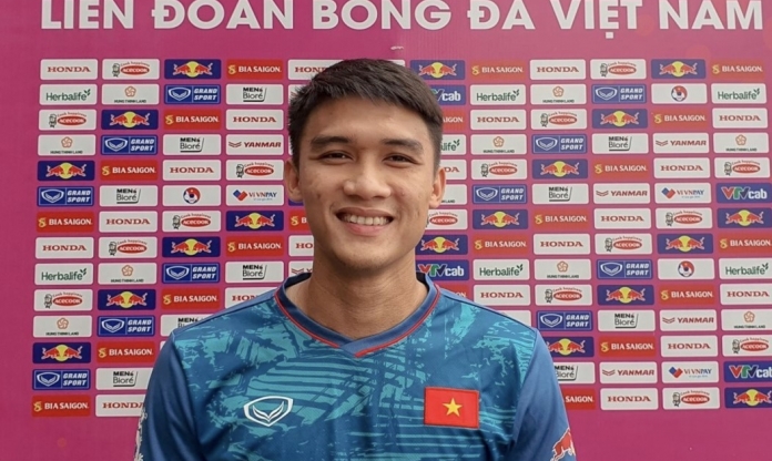 'Sát thủ vòng cấm' của U23 Việt Nam bắn tín hiệu đến HLV Troussier