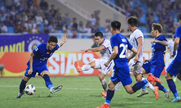 Tiền đạo ĐT Việt Nam rực sáng, sánh ngang với Ronaldo ở Cúp C1