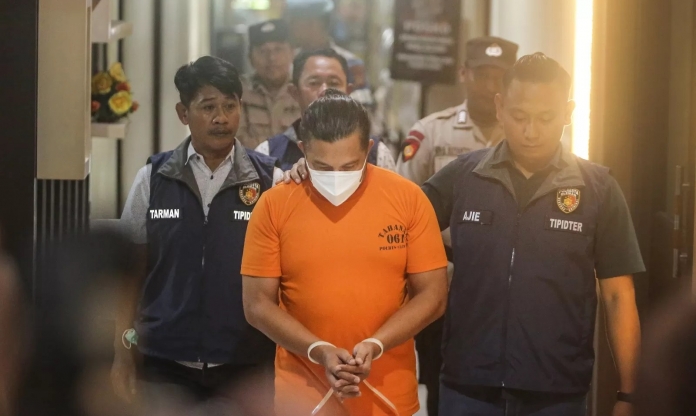 Bắt giữ bác sĩ 'rởm' từng làm việc cho U19 Indonesia