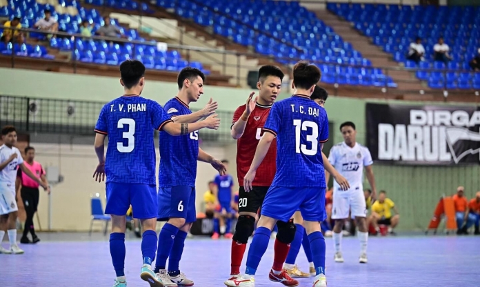 Thua đội bóng Indonesia, đại diện Việt Nam xếp hạng Ba giải Tứ hùng