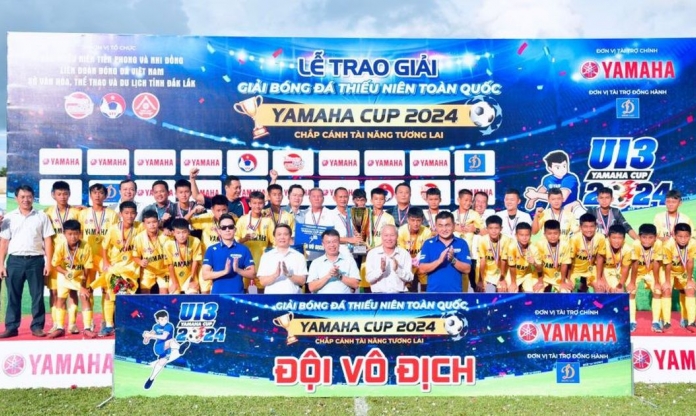 Đè bẹp Hà Nội 4-0, SLNA bảo vệ thành công ngôi vô địch