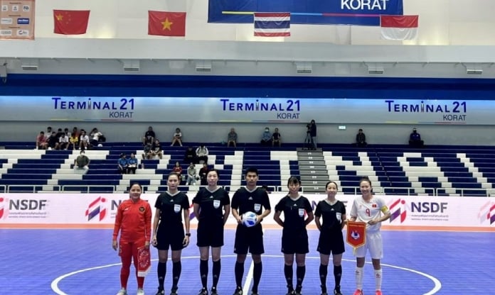 Việt Nam đại thắng 5-1 Indonesia trên đất Thái Lan