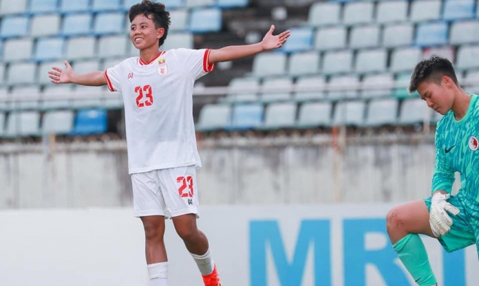 Đại diện Đông Nam Á ngược dòng thắng đậm 4-1 đối thủ