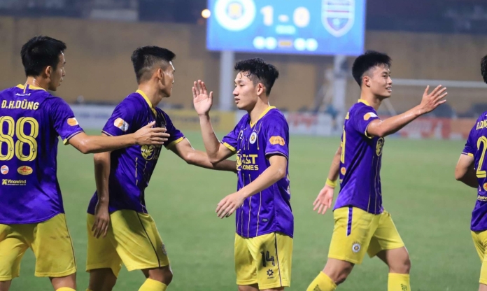 Đánh bại Bình Dương, Hà Nội FC nhảy vọt lên top đầu V-League