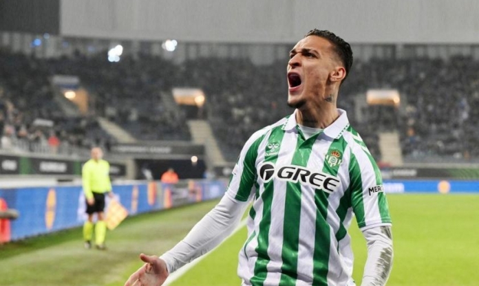 MU ra giá 'trên trời', Antony rời Betis đến đội bóng vĩ đại?