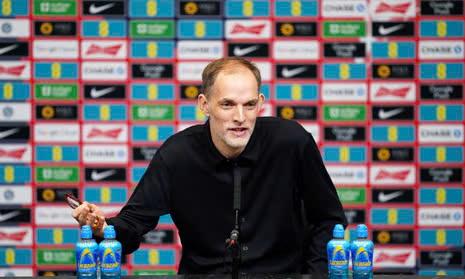 HLV Tuchel nói thẳng về việc hát Quốc ca Anh ở trận ra mắt