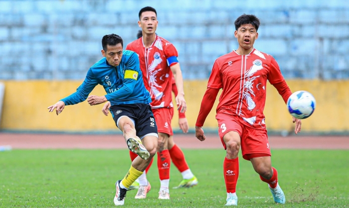 Văn Quyết ghi bàn, Hà Nội FC thắng đậm 4-0