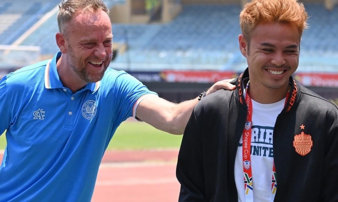 Theerathon Bunmathan: 'Tôi hiếm khi thua ĐT Việt Nam'