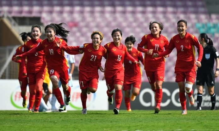 FIFA ra lệnh cấm cho CĐV tại World Cup nữ