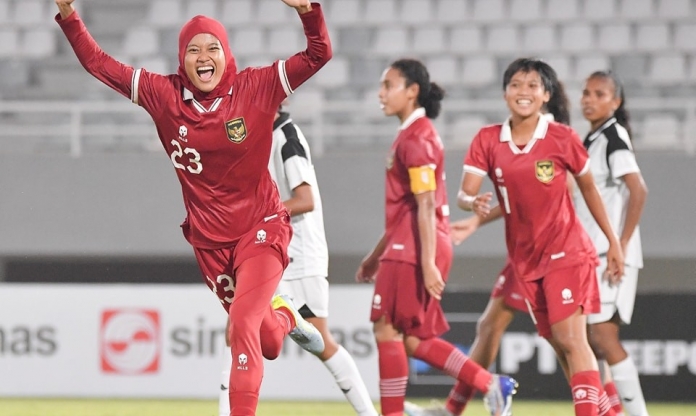 Chủ nhà Indonesia thắng đậm, phả hơi nóng lên U19 nữ Việt Nam