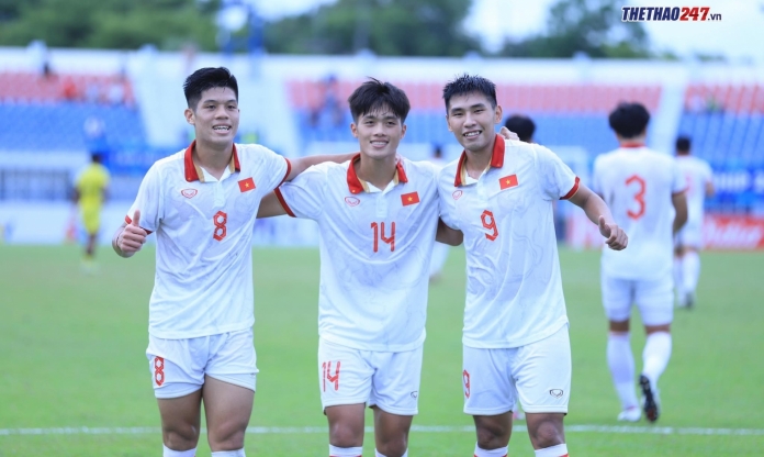 CĐV Đông Nam Á đưa U23 Việt Nam lên mây xanh sau khi tiến thẳng vào chung kết