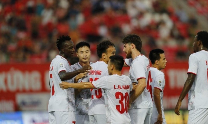 LĐBĐ châu Á phạt nặng loạt đội bóng Việt Nam