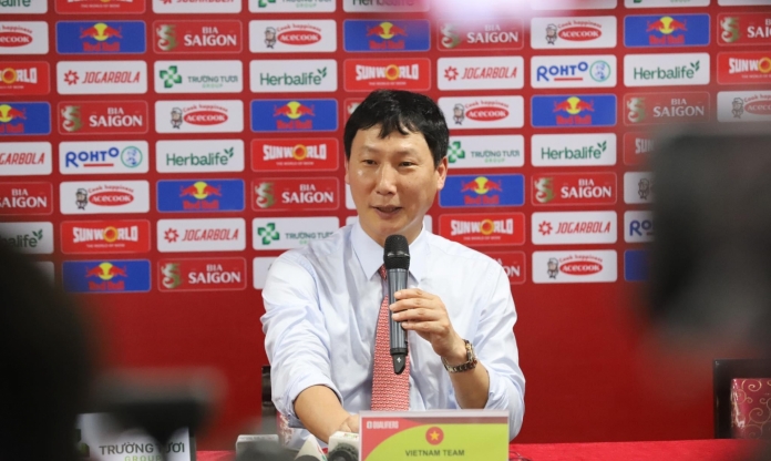 HLV Kim Sang Sik: 'ĐT Việt Nam thắng vì Tiến Linh quá xuất sắc'