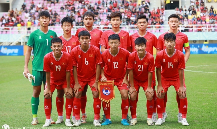 Trụ hạng thành công, đội bóng Việt Nam nhận thêm tin vui