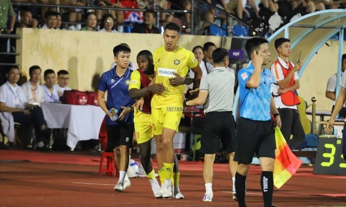 Hai cầu thủ bị cấm thi đấu ở vòng 2 V-League