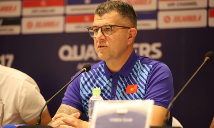 AFC: 'Chờ màn ra mắt của HLV Cristiano Roland'