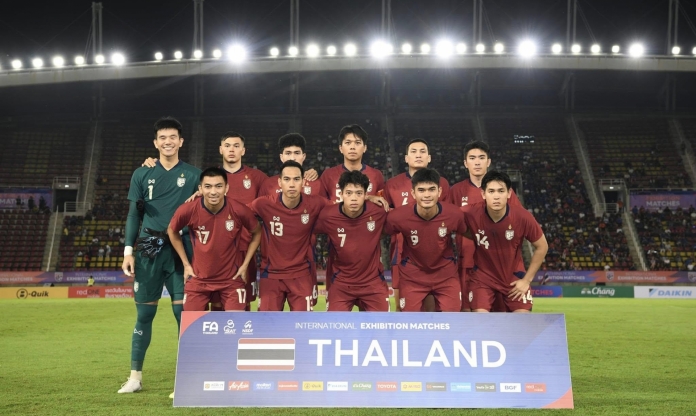 Thái Lan công bố danh sách dự AFF Cup: Không còn huyền thoại