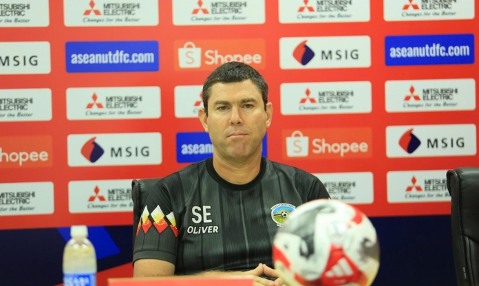 HLV ĐT Đông Timor tiết lộ bất ngờ về đồng đội cũ của Cole Palmer tại AFF Cup