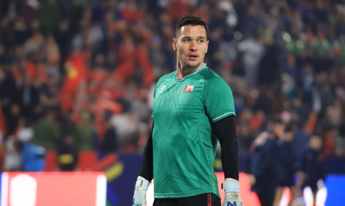 HLV Kim Sang Sik nói rõ nguyên nhân Filip Nguyễn dự bị tại AFF Cup