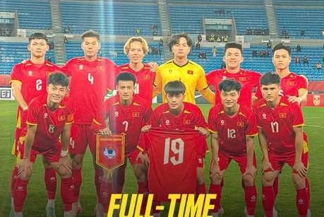 Vừa tạo địa chấn trước Uzbekistan, U22 Việt Nam báo tin cực buồn