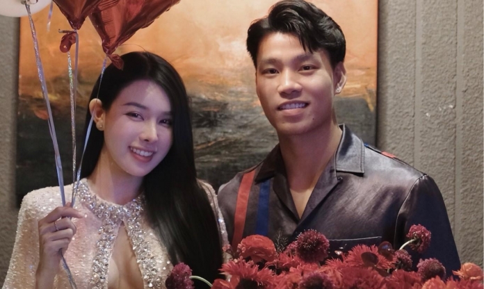 Ngôi sao ĐT Việt Nam báo tin cực vui