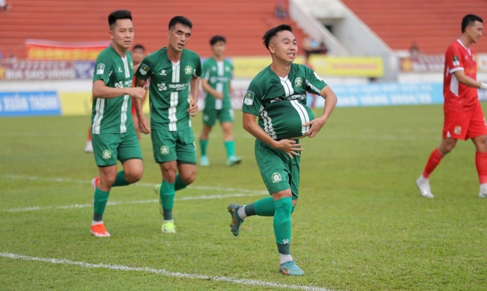 Công Phượng không ghi bàn, đội nhà đứt mạch chiến thắng