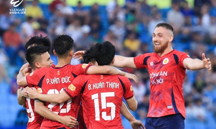 Việt kiều Jason Quang Vinh lập công, CAHN thắng đậm 3-0 đối thủ