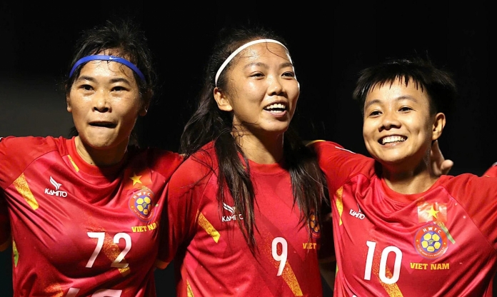 Huỳnh Như không ngừng tỏa sáng, đưa đội nhà tiến gần chức vô địch