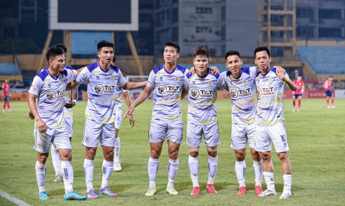 Quá kịch tính: Hà Nội FC thắng hiểm, níu lại hi vọng vô địch V-League