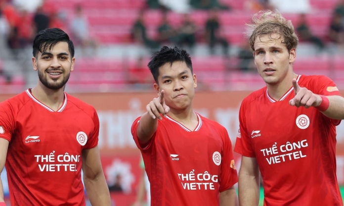 Thắng 2-0 TPHCM, Viettel xếp top 4 ở V-League 2024/25