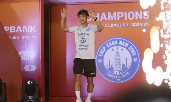 Văn Toàn: 'Nam Định quyết vô địch mọi giải đấu mùa sau'