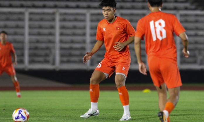 Video: U23 Việt Nam cạnh tranh quyết liệt cho suất đá chính ở giải Đông Nam Á