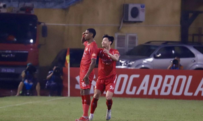 Thành Chung liên tục mắc sai lầm, Hà Nội thua tan tác 2-4 CAHN