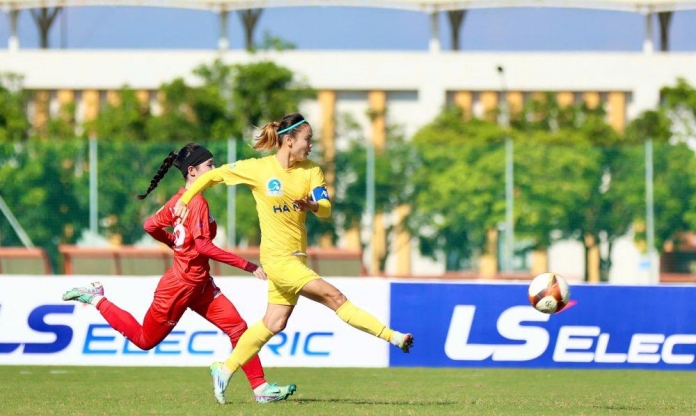 Vừa trở về từ AFF Cup, loạt cầu thủ ĐT nữ Việt Nam liên tiếp ghi bàn ở giải VĐQG